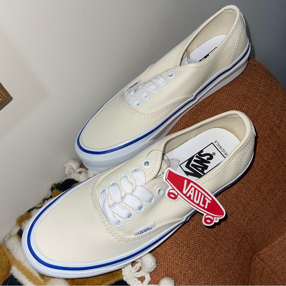 Vans OG Authentic L White Sneakers